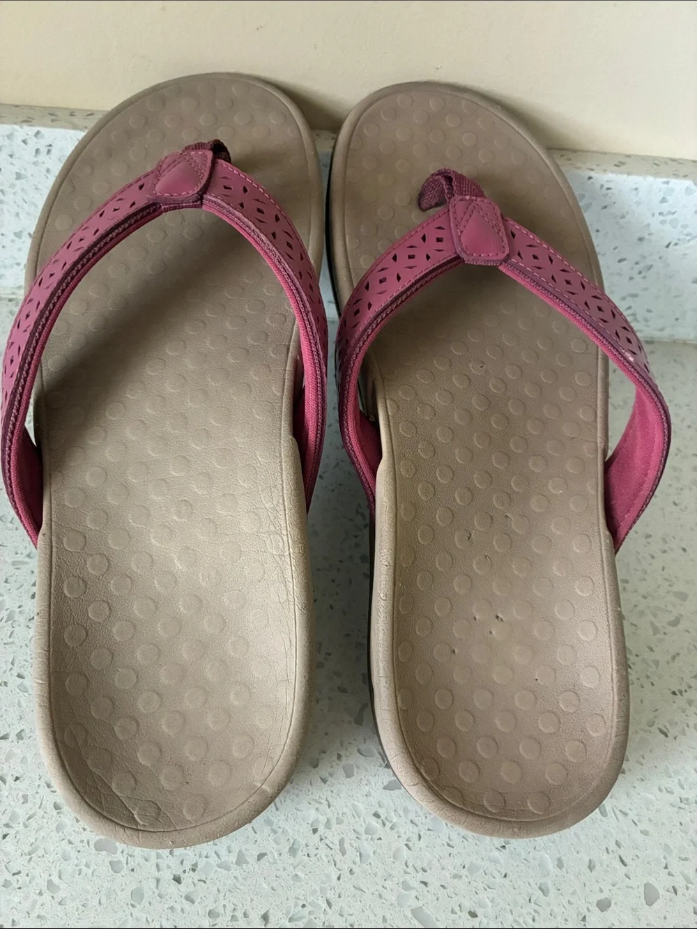 Bionic Sandals - Picture 4 of 8